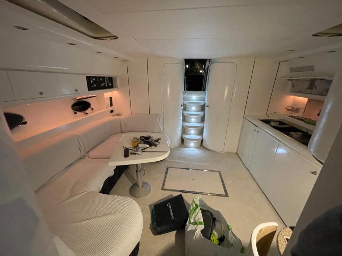 Botel Yacht 17m Croisette Port Canto,3 Ch,clim,tv Cannes