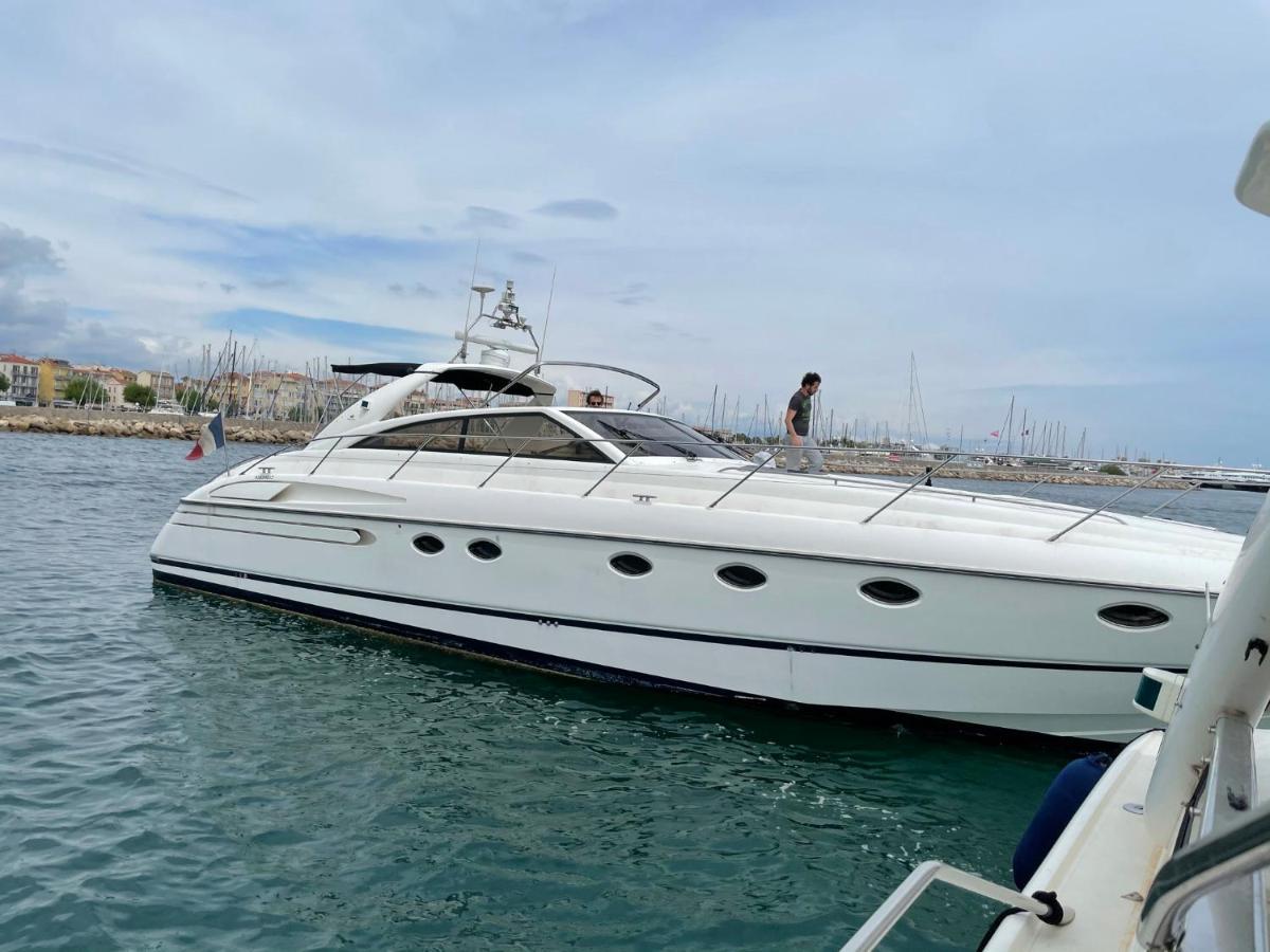 Yacht 17m Croisette Port Canto,3 Ch,clim,tv